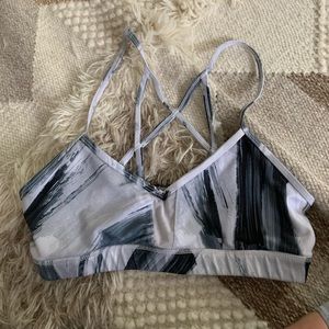 Alo yoga sports bra